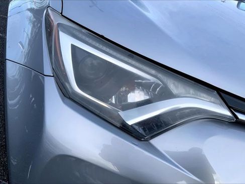 Used 2017 Toyota RAV4 LE image 26