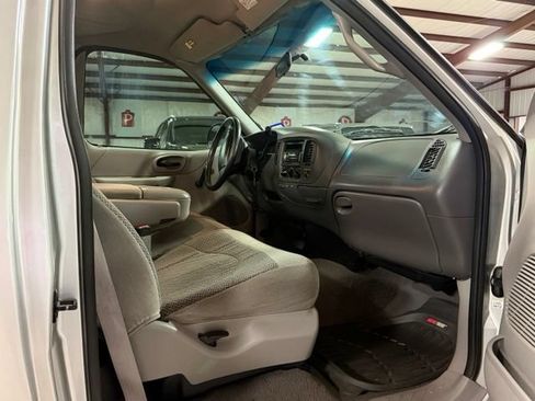 Used 1999 Ford F150 2WD Regular Cab image 13