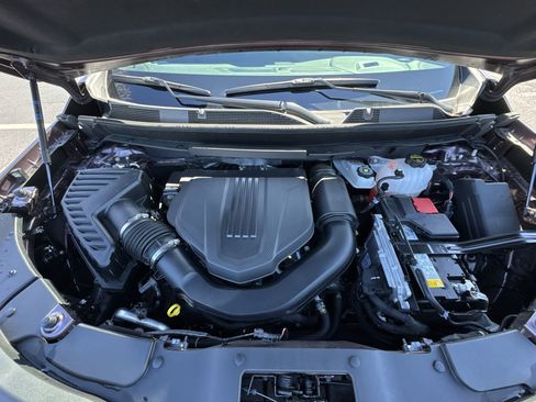 Used 2025 Chevrolet Traverse RS w/ LPO, Floor Liner Package image 27