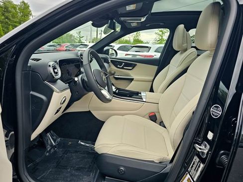Certified 2026 Mercedes-Benz GLC 300 4MATIC image 18