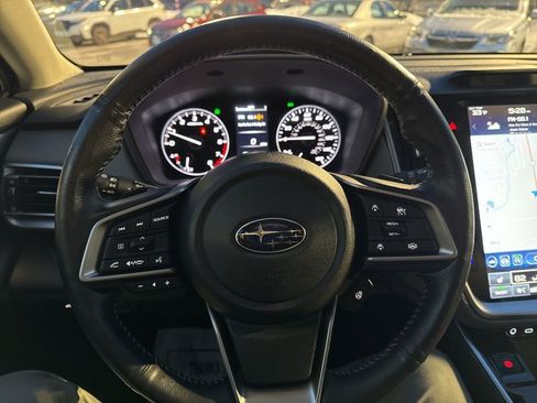 Used 2023 Subaru Outback Limited image 31