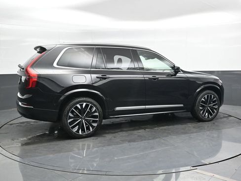 New 2026 Volvo XC90 B6 Plus w/ Protection Package Premier image 2