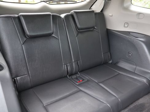 Used 2009 Subaru Tribeca Limited AWD/4WD image 22