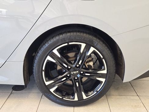 Used 2023 Kia K5 GT-Line AWD/4WD image 14