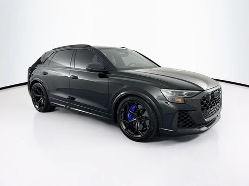 Used 2026 Audi RS Q8 performance AWD/4WD image 3