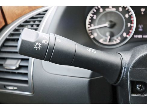 Used 2024 Nissan Armada SL w/ Cargo Package image 18