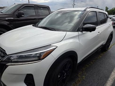 Used 2024 Nissan Kicks SR FWD image 4