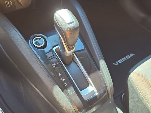 Certified 2021 Nissan Versa SR image 24