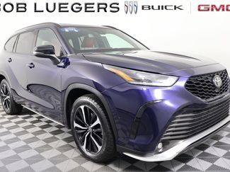 Used 2021 Toyota Highlander XSE AWD/4WD video 1