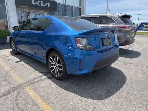 Used 2015 Scion tC FWD image 11