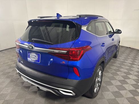 Used 2021 Kia Seltos S FWD image 11