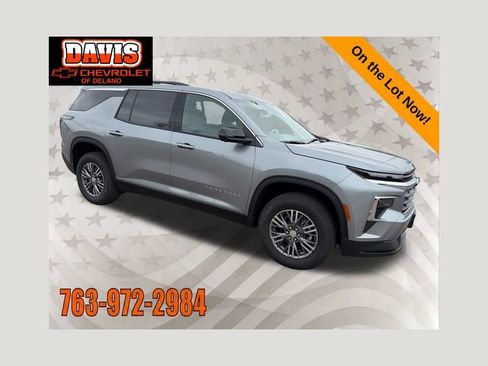New 2026 Chevrolet Traverse LT w/ Driver Confidence Package AWD/4WD image 1