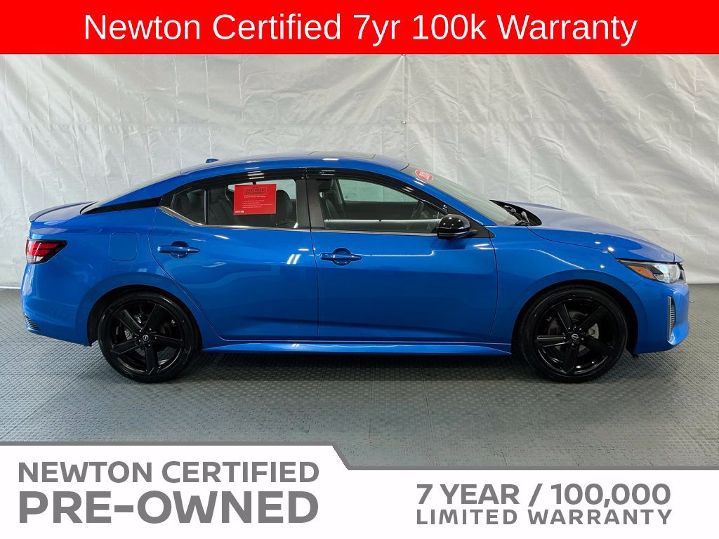 Used 2024 Nissan Sentra SR w/ SR Premium Package FWD image 4