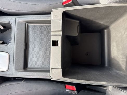 Used 2023 Nissan Frontier S w/ Tow Package image 23