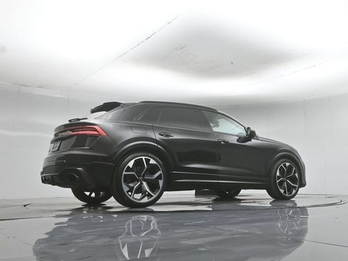 Used 2022 Audi RS Q8 AWD/4WD image 48