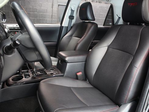 Used 2018 Toyota 4Runner TRD Pro AWD/4WD image 34