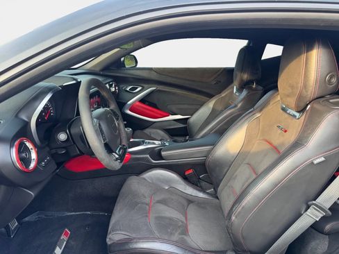 Used 2021 Chevrolet Camaro ZL1 RWD image 11