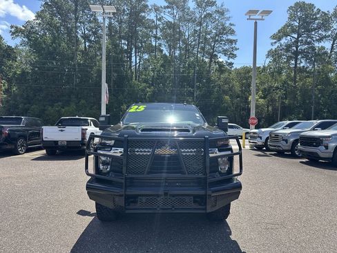Used 2025 Chevrolet Silverado 2500 LT w/ Convenience Package AWD/4WD image 11