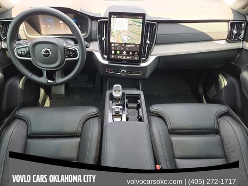 Certified 2026 Volvo XC90 B6 Ultra AWD/4WD image 28