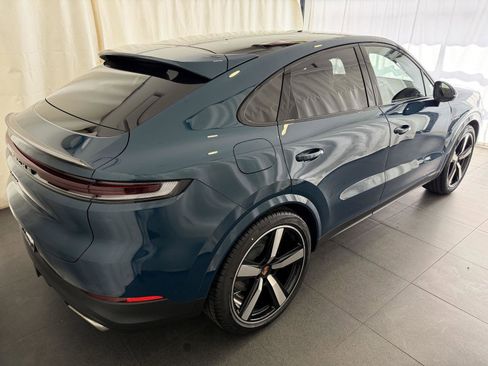 New 2026 Porsche Cayenne E-Hybrid image 9