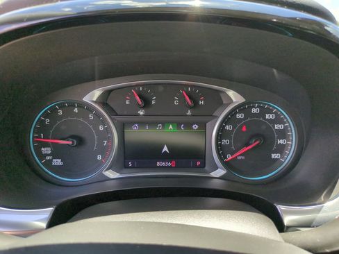 Used 2021 Chevrolet Traverse LT w/ LT Premium Package FWD image 33