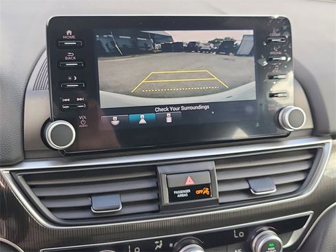 Used 2022 Honda Accord Sport image 32