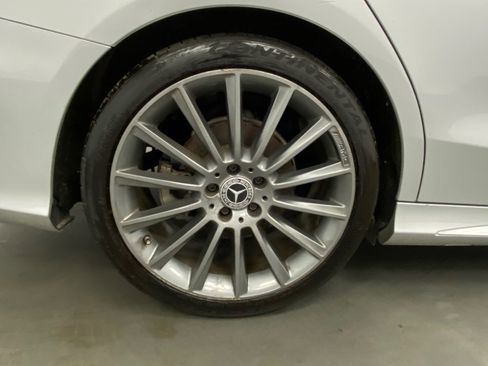 Used 2016 Mercedes-Benz C 300 Sedan image 17