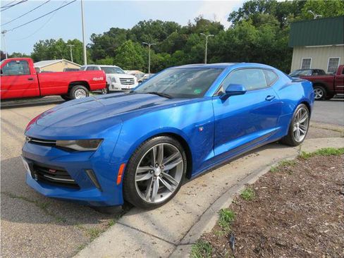 Used 2016 Chevrolet Camaro LT w/ RS Package image 13