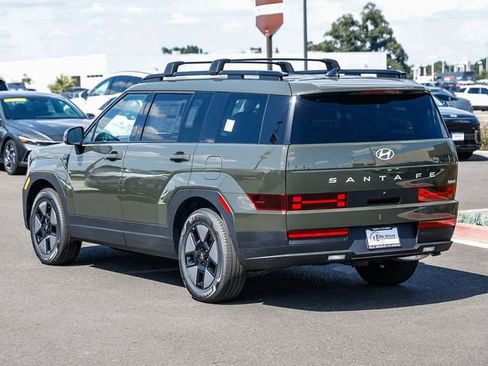 New 2026 Hyundai Santa Fe SEL FWD image 2
