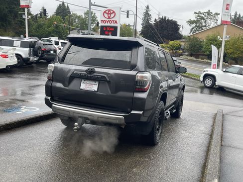 Certified 2020 Toyota 4Runner TRD Off-Road Premium w/ Moonroof Package AWD/4WD image 7