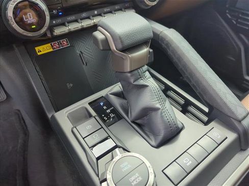 New 2026 Toyota 4Runner Limited image 19