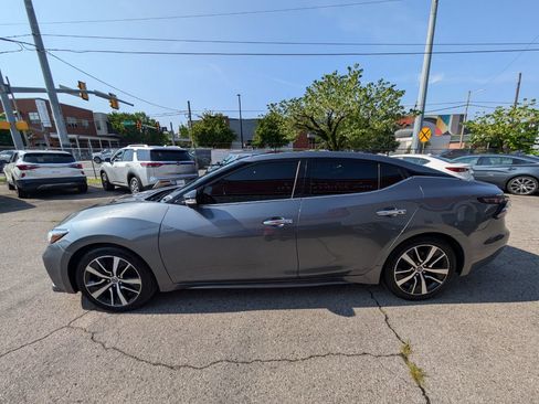 Used 2020 Nissan Maxima 3.5 SL w/ Floor Mat Group FWD image 9