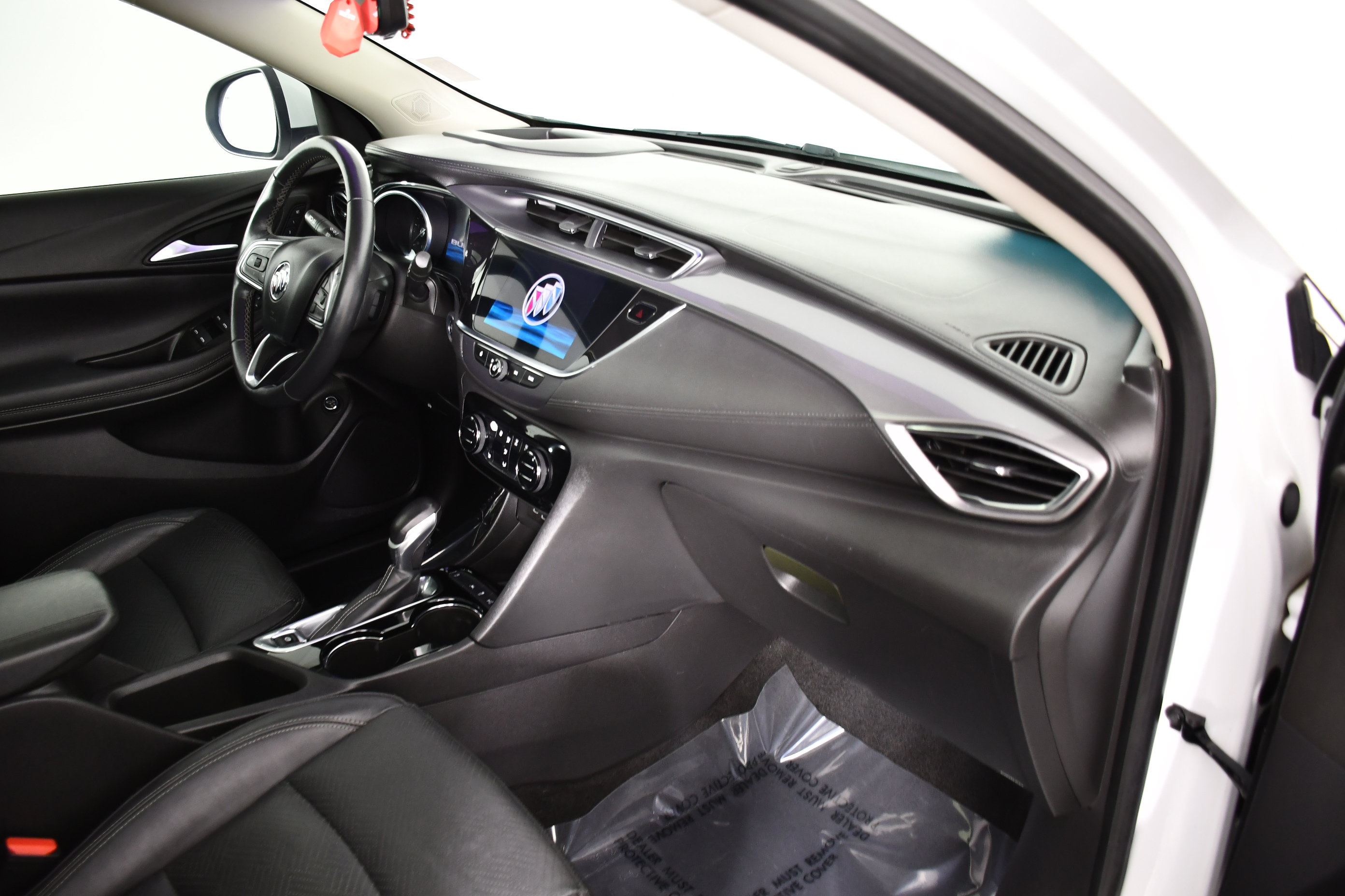 Used 2022 Buick Encore GX Essence w/ Advanced Technology Package FWD image 43
