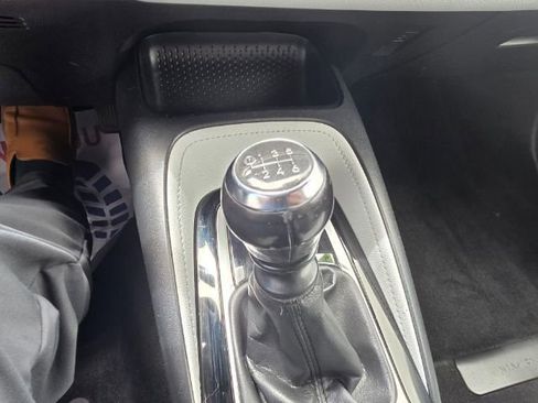 Used 2019 Toyota Corolla SE FWD image 14