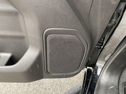 Used 2020 Chevrolet Silverado 1500 Custom Trail Boss w/ Custom Convenience Package image 29