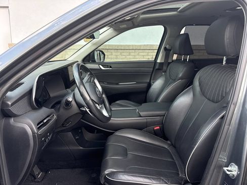 Used 2023 Hyundai Palisade Limited FWD image 4
