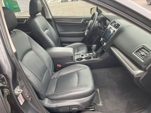 Used 2019 Subaru Legacy 3.6R Limited w/ Popular Package #2A AWD/4WD image 19