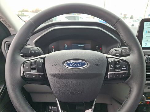 Used 2023 Ford Escape Active w/ Cold Weather Package image 19