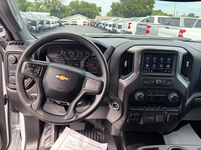 Used 2024 Chevrolet Silverado 2500 W/T w/ WT Convenience Package AWD/4WD image 17
