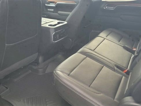 Used 2022 GMC Sierra 1500 Denali image 6