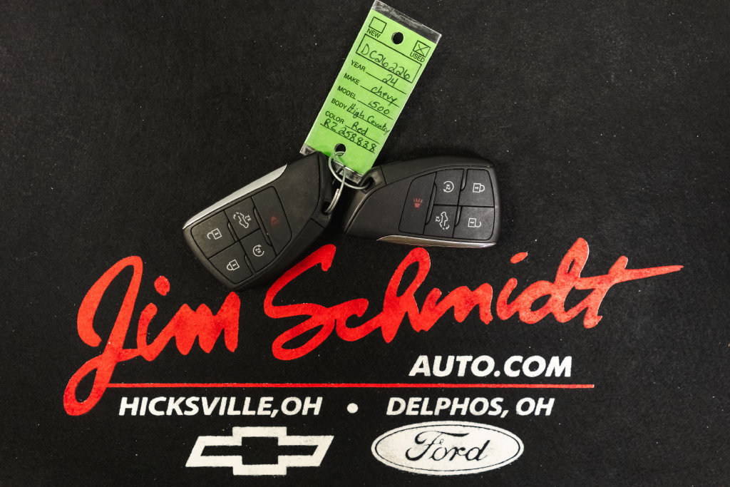 Used 2024 Chevrolet Silverado 1500 High Country AWD/4WD image 46
