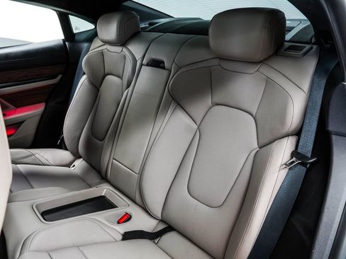 Used 2020 Porsche Taycan 4S image 17