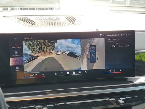 Certified 2024 BMW X6 xDrive40i w/ Premium Package image 18