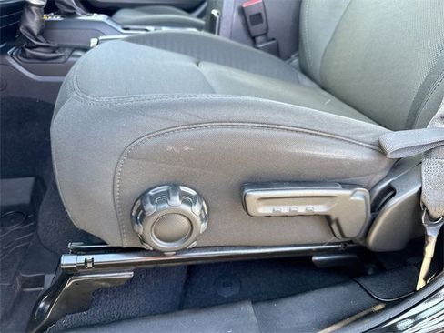 Used 2020 Jeep Wrangler Unlimited Sport S image 12