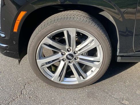 Used 2026 Cadillac Escalade Platinum Sport image 6