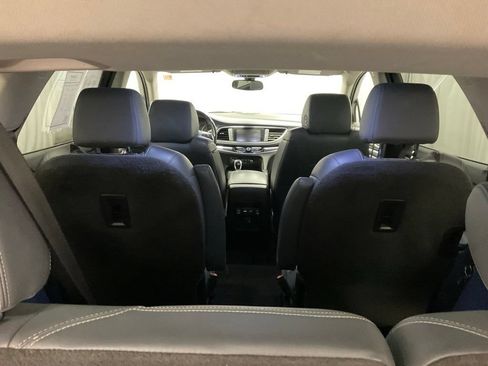 Used 2019 Buick Enclave Essence AWD/4WD image 27