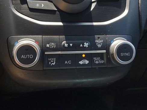 Certified 2017 Acura RDX AWD image 28
