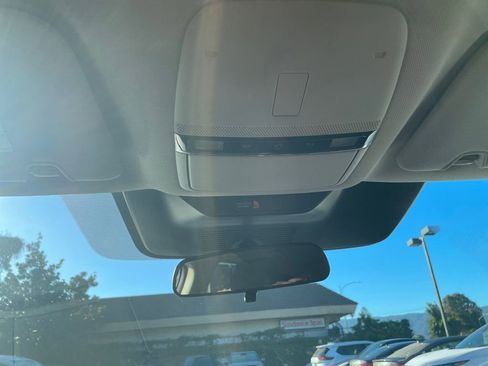 Certified 2025 Nissan Murano SV image 26