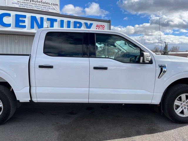 Used 2021 Ford F150 XLT w/ Equipment Group 301A Mid AWD/4WD image 14