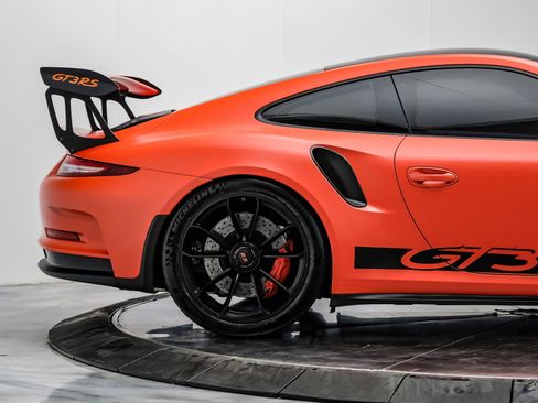 Used 2016 Porsche 911 GT3 RS RWD image 29